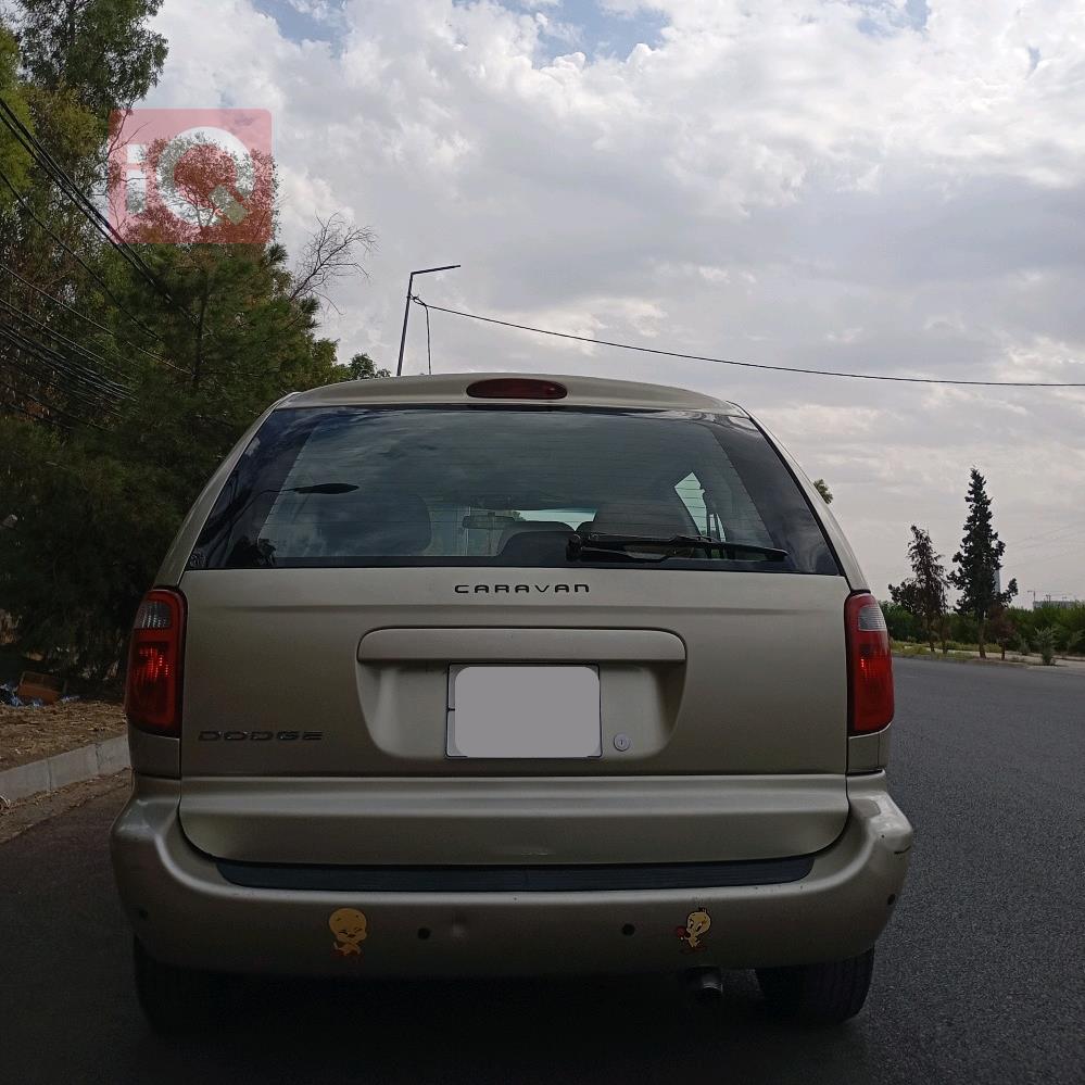 دودج كارافان